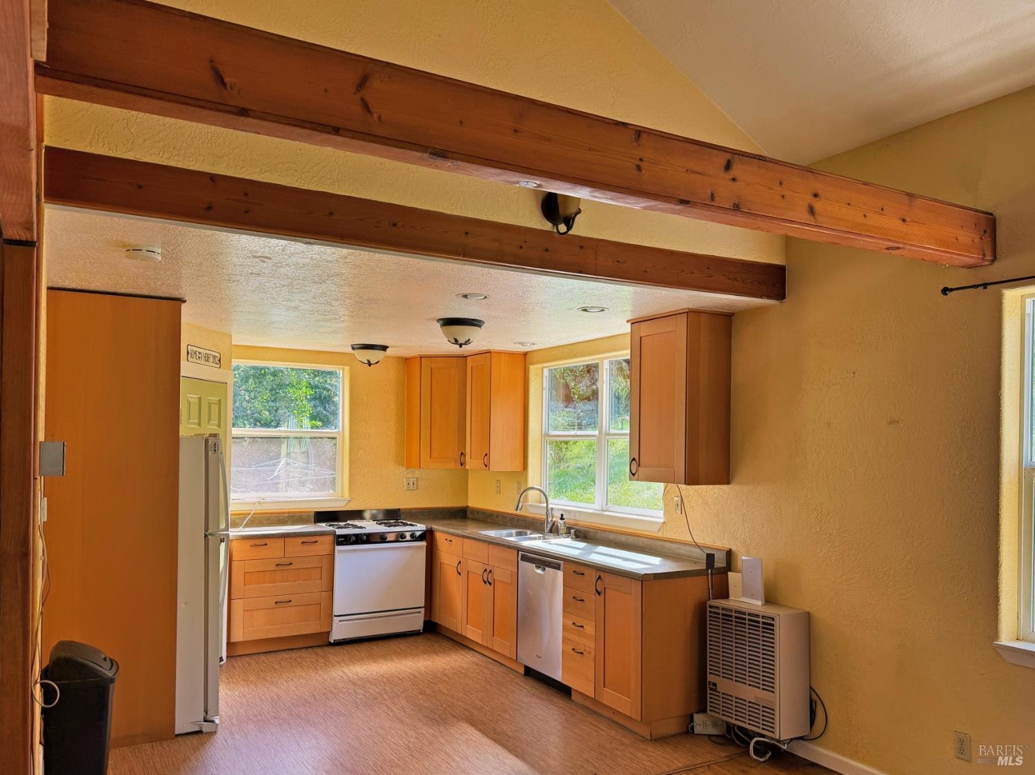 2501 Main Ranch Road Redwood Valley CA 95470