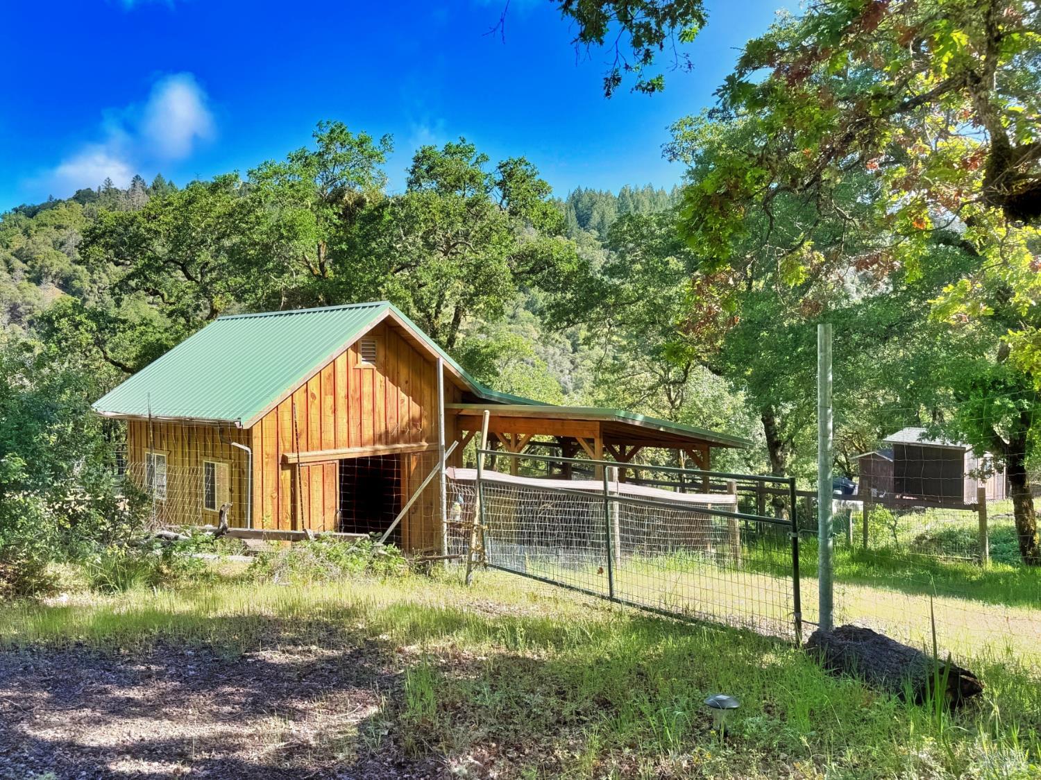 2501 Main Ranch Road Redwood Valley CA 95470