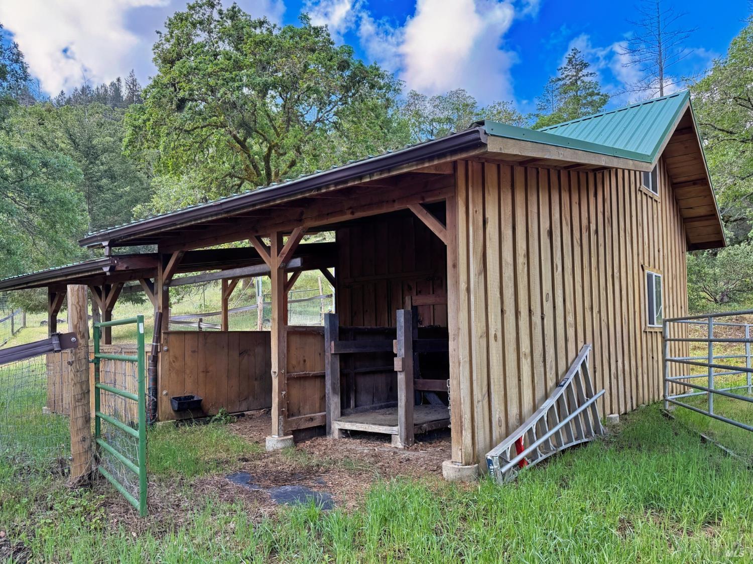 2501 Main Ranch Road Redwood Valley CA 95470