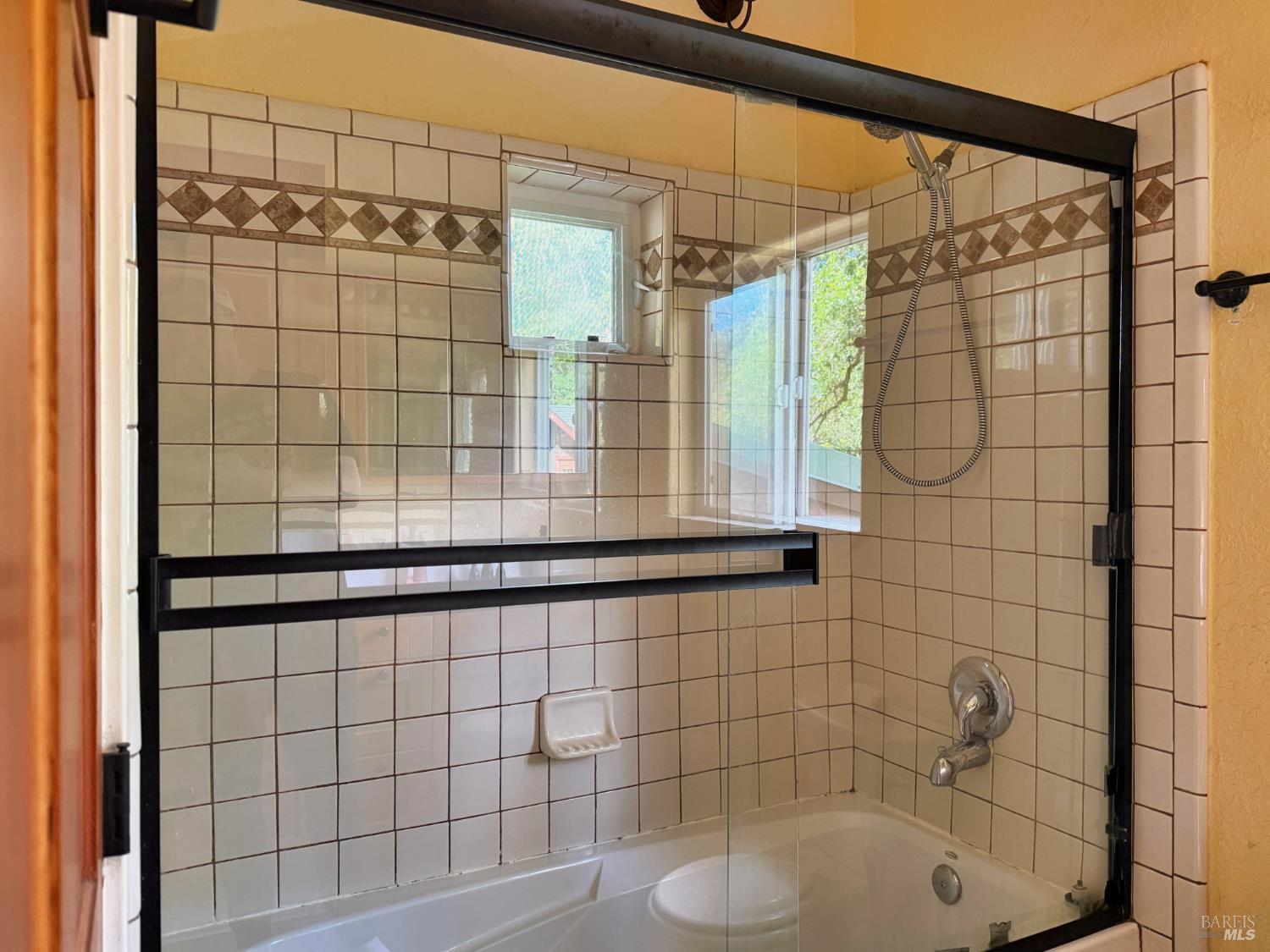 2501 Main Ranch Road Redwood Valley CA 95470