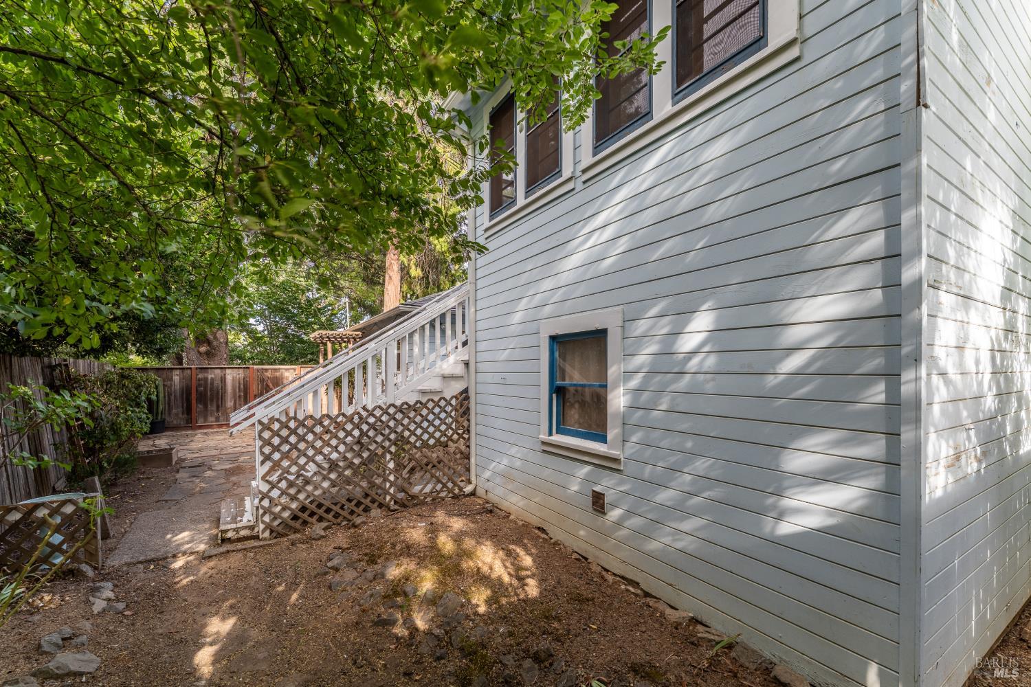 502 Jones Street Ukiah CA 95482
