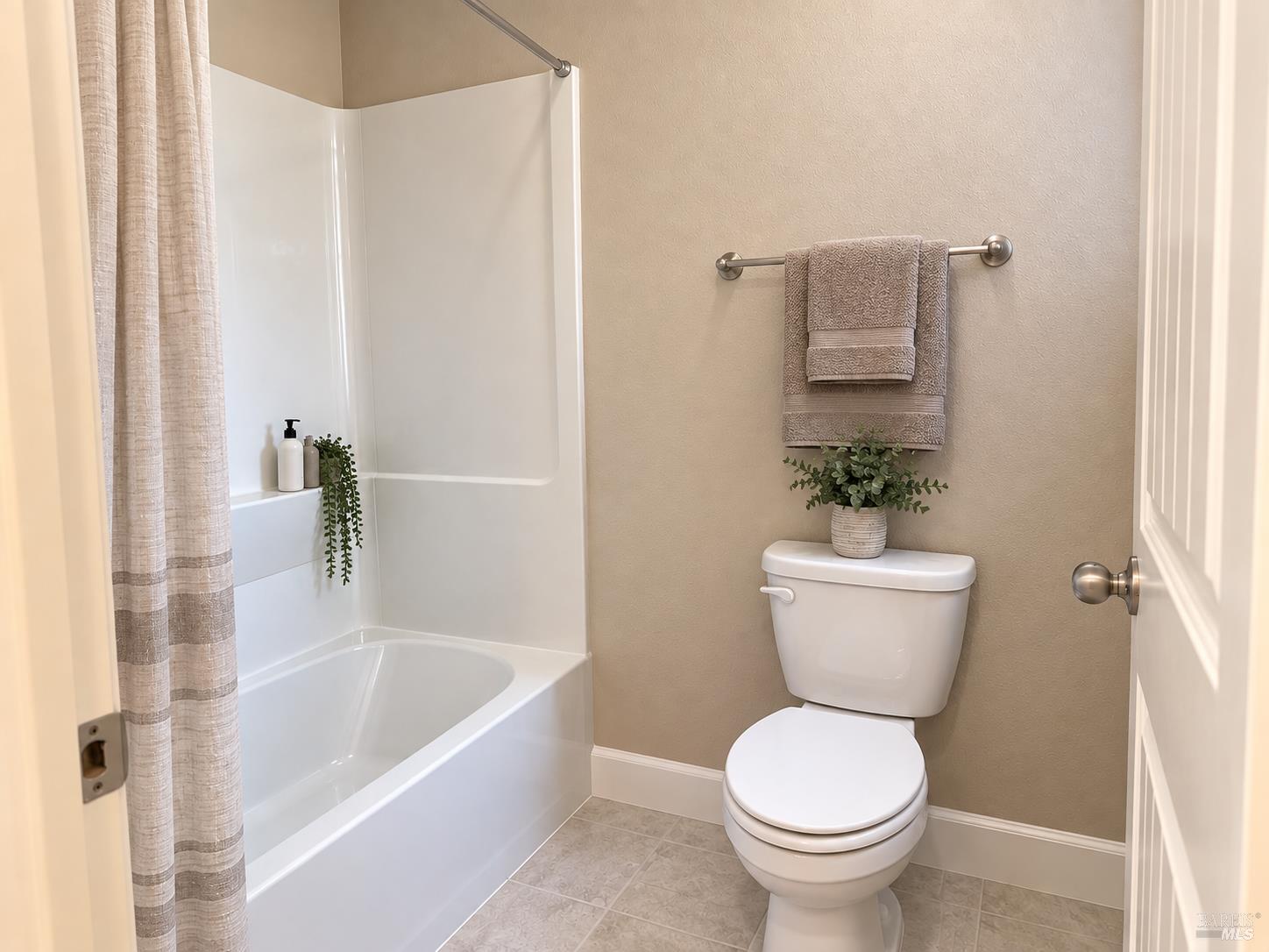 1983 Kalis Street Fairfield CA 94533