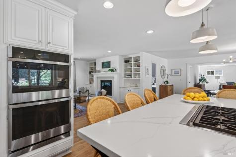 1541 Chablis Road Healdsburg CA 95448