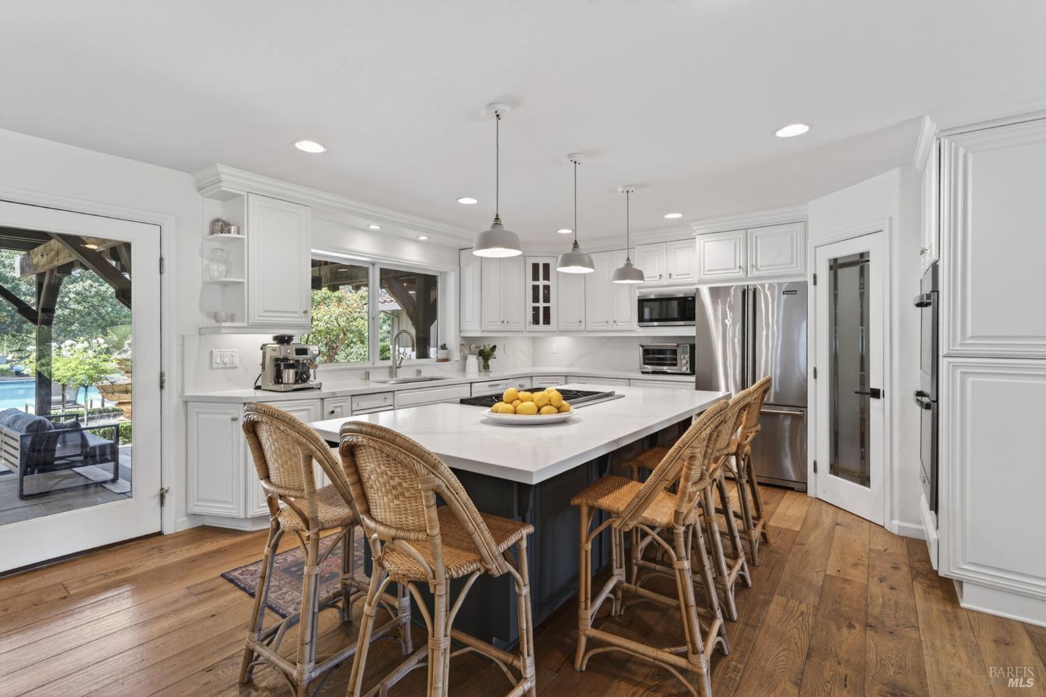 1541 Chablis Road Healdsburg CA 95448