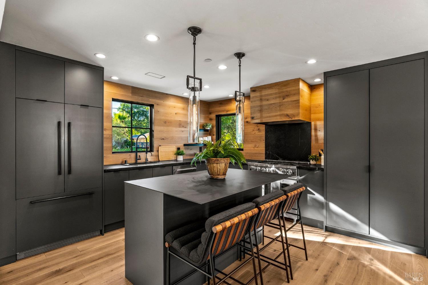 34 View Road Calistoga CA 94515