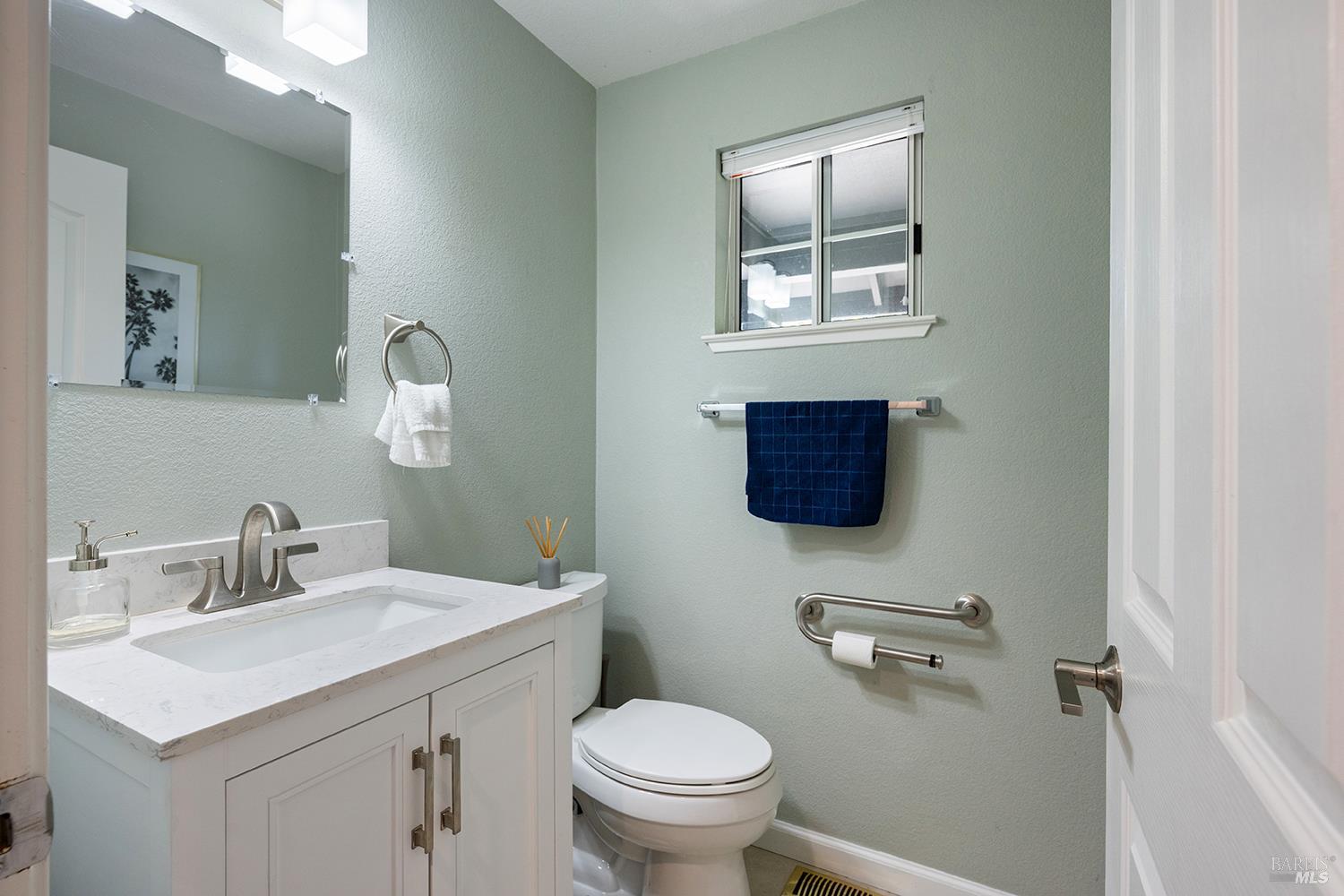 3991 Haven Court Sebastopol CA 95472