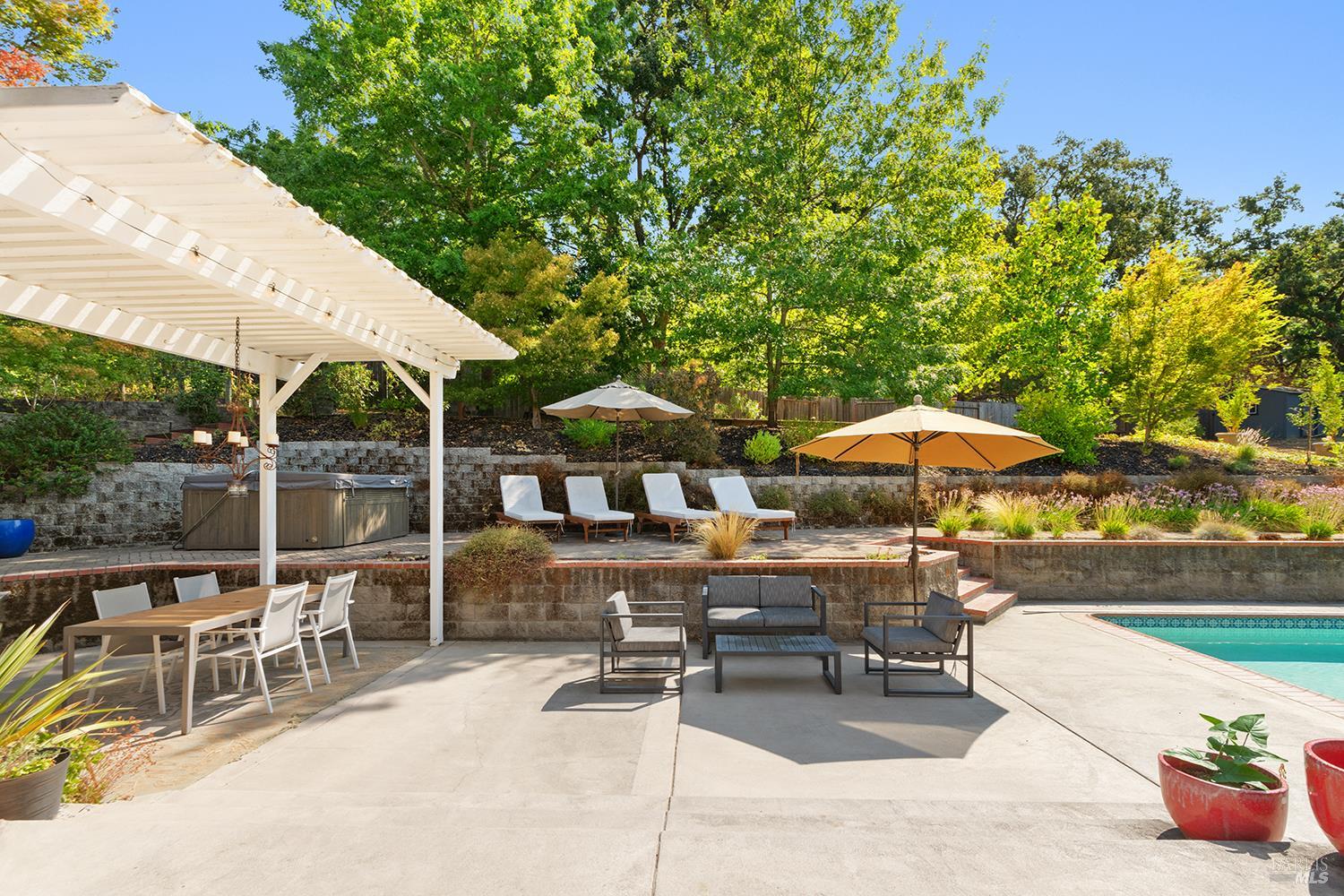 3991 Haven Court Sebastopol CA 95472