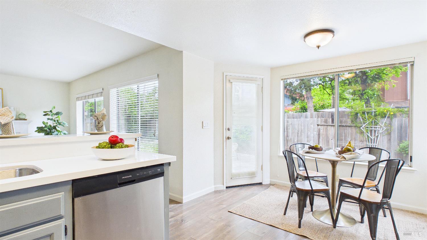 6424 Apollo Place Windsor CA 95492