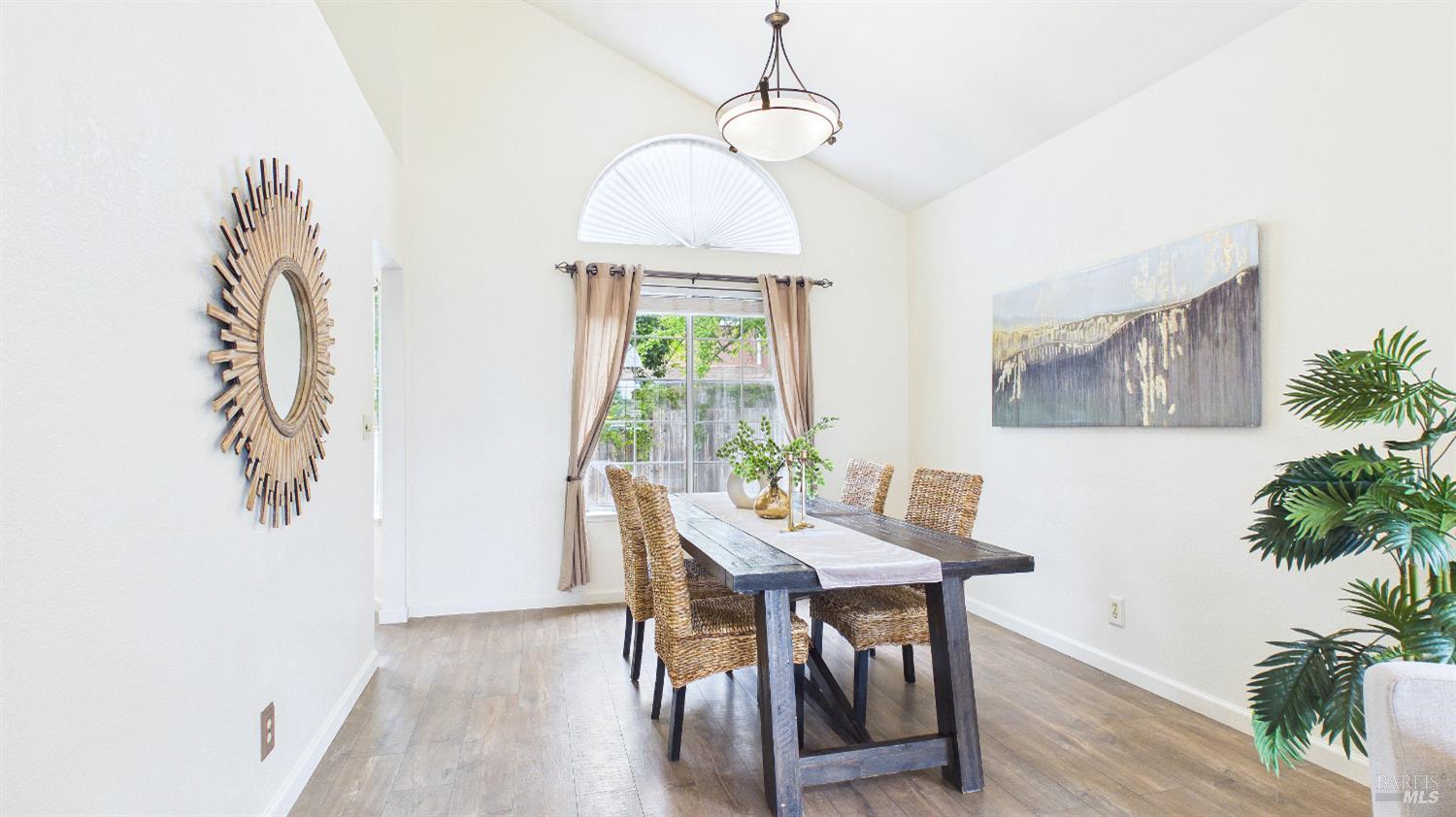 6424 Apollo Place Windsor CA 95492
