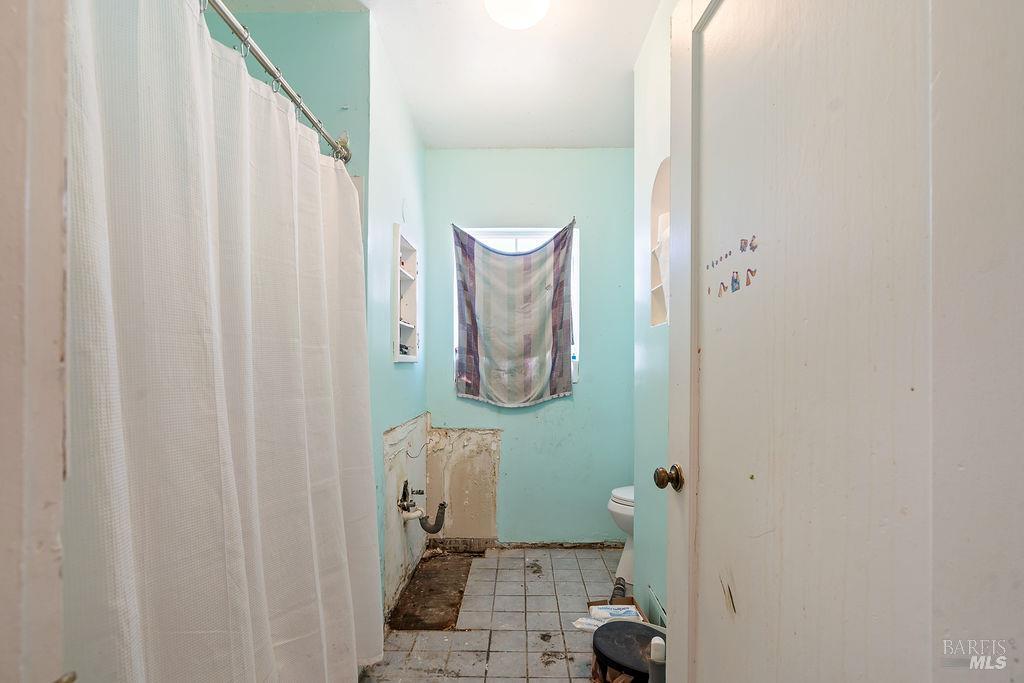 841 Benicia Road Vallejo CA 94591
