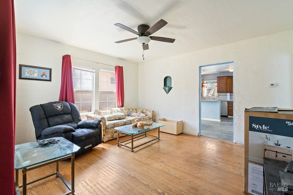 841 Benicia Road Vallejo CA 94591