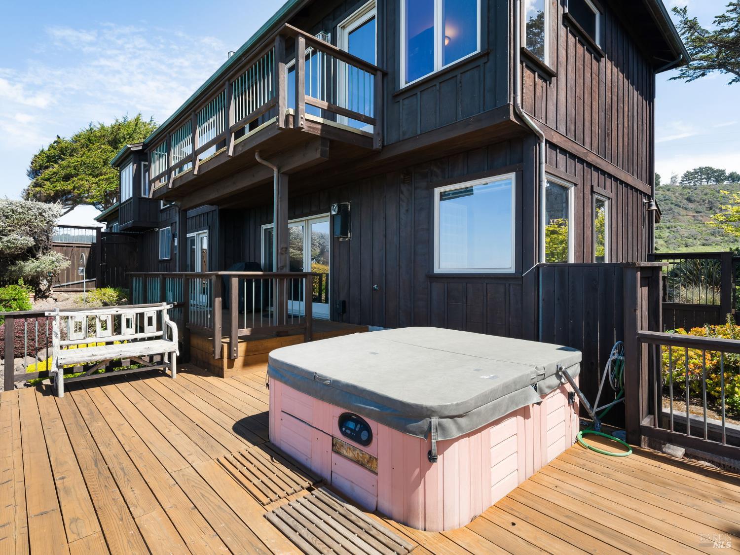 7400 S Highway 1 Elk CA 95432