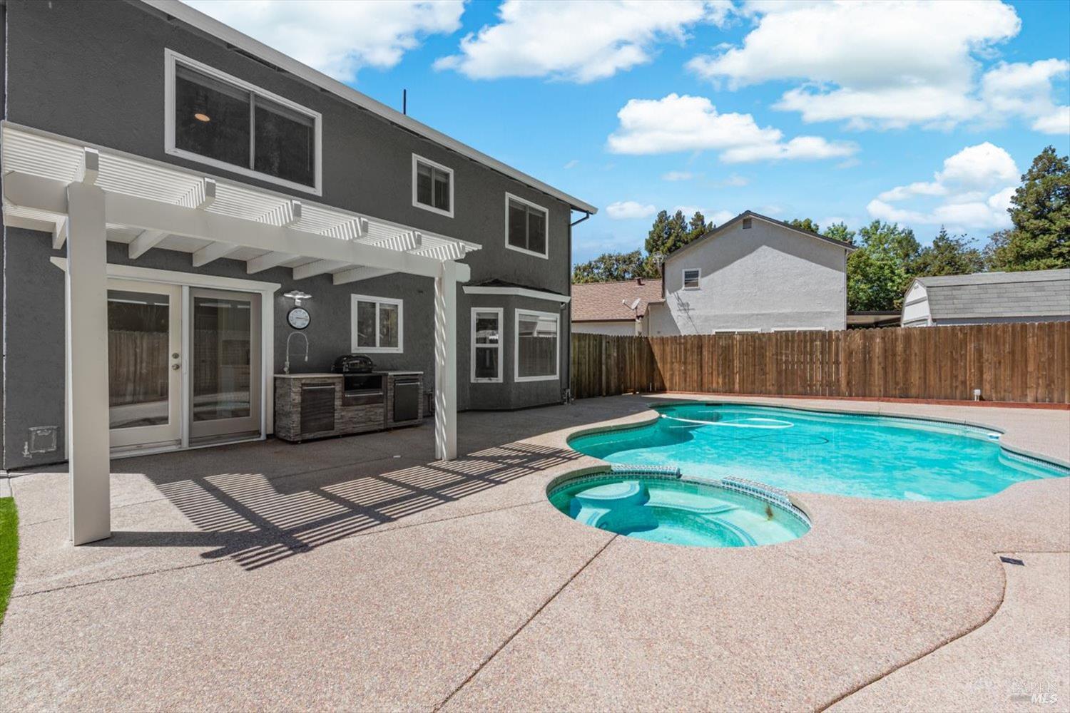 620 Catalina Court Vacaville CA 95687