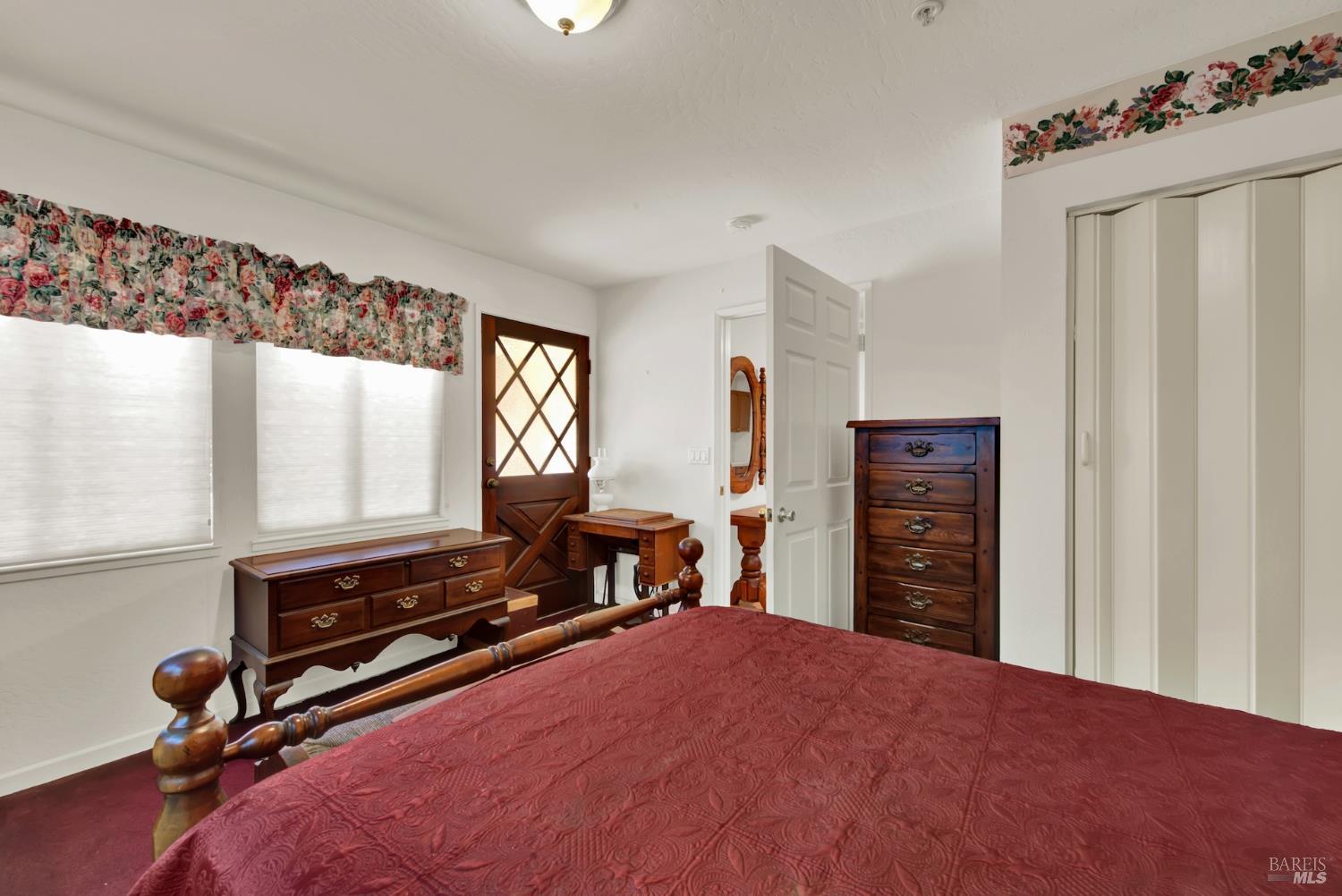 1290 Sweetbriar Drive Napa CA 94558