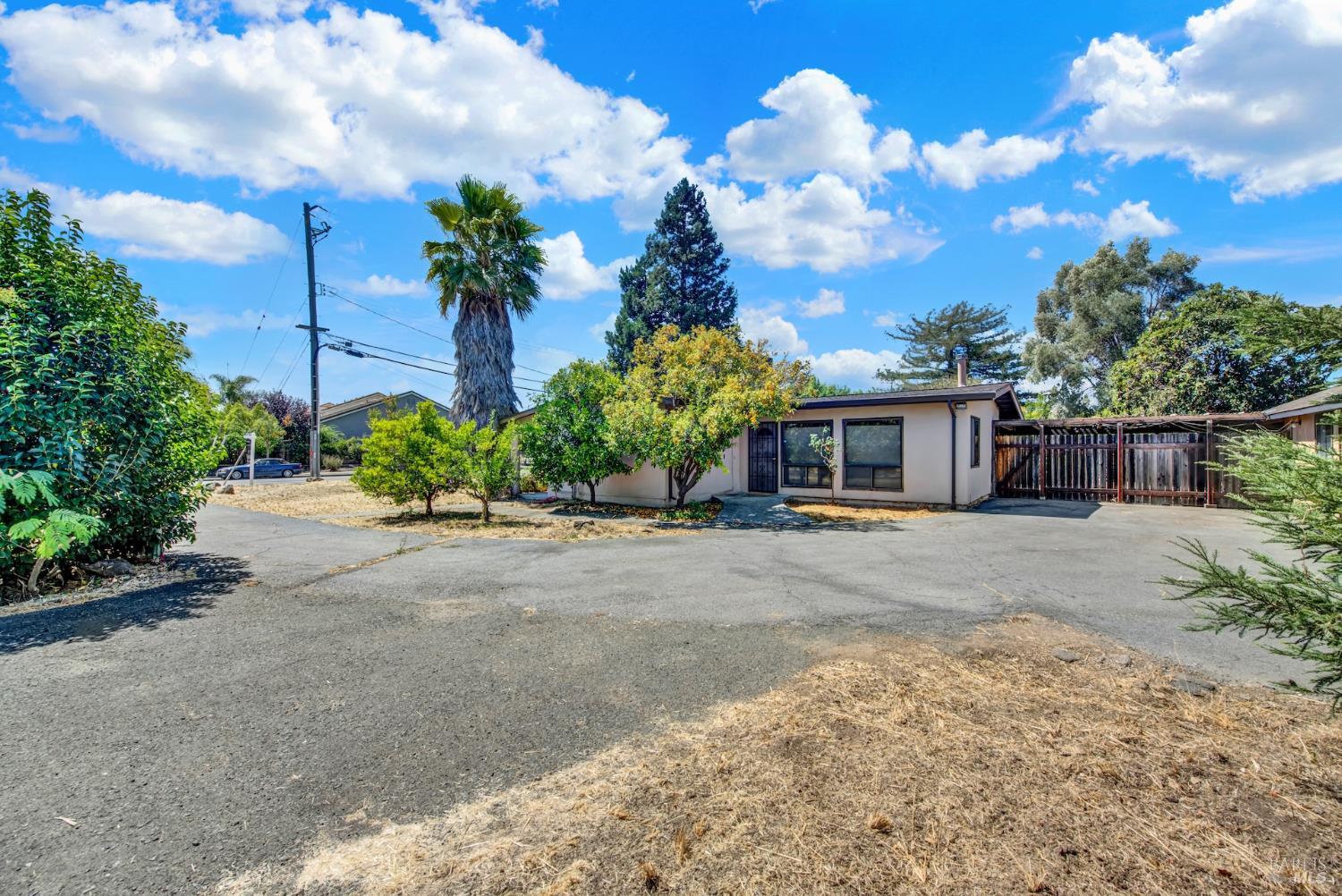 1290 Sweetbriar Drive Napa CA 94558