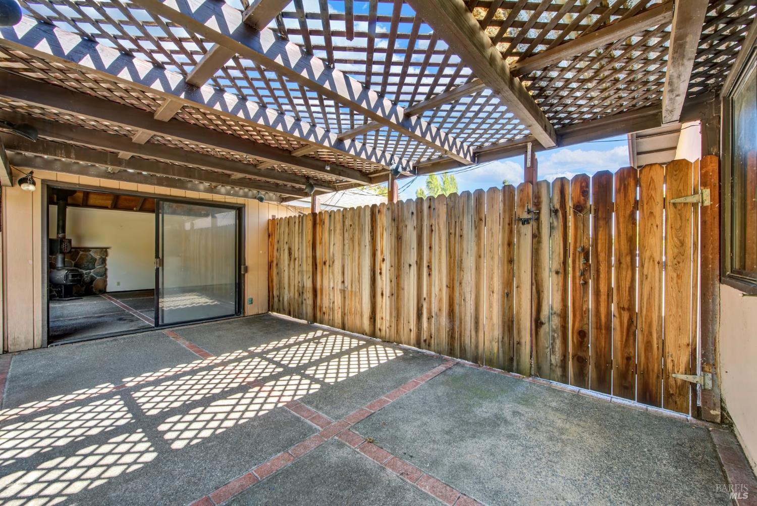 1290 Sweetbriar Drive Napa CA 94558