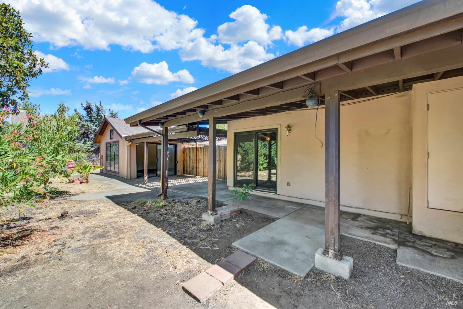 1290 Sweetbriar Drive Napa CA 94558