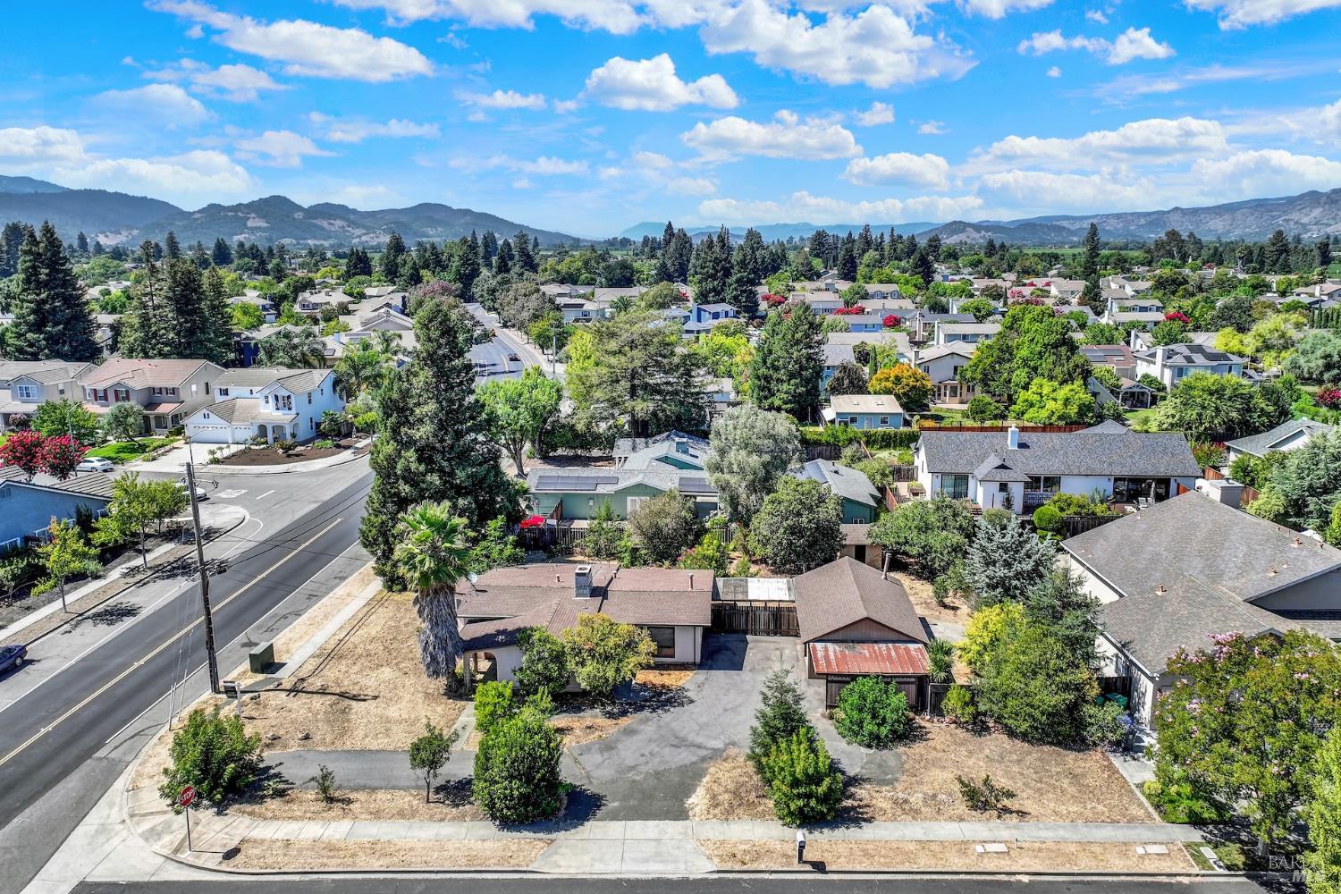 1290 Sweetbriar Drive Napa CA 94558