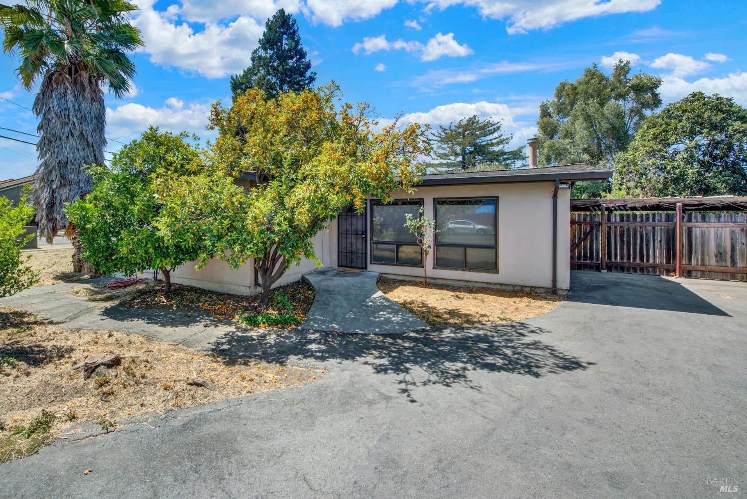 1290 Sweetbriar Drive Napa CA 94558