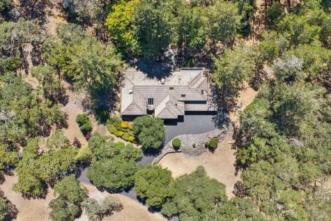 1235 White Oak Drive Santa Rosa CA 95409