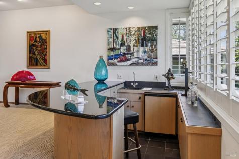 1235 White Oak Drive Santa Rosa CA 95409