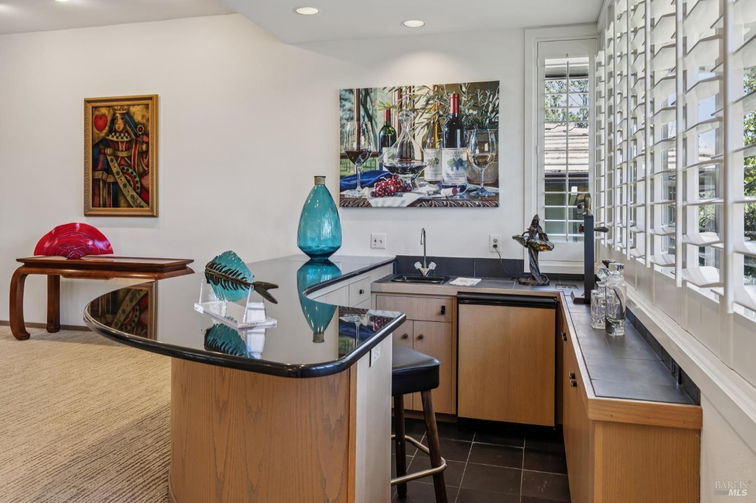 1235 White Oak Drive Santa Rosa CA 95409