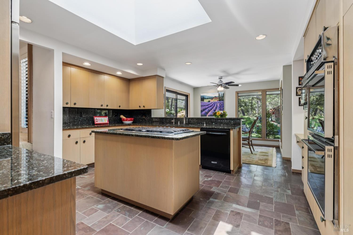 1235 White Oak Drive Santa Rosa CA 95409