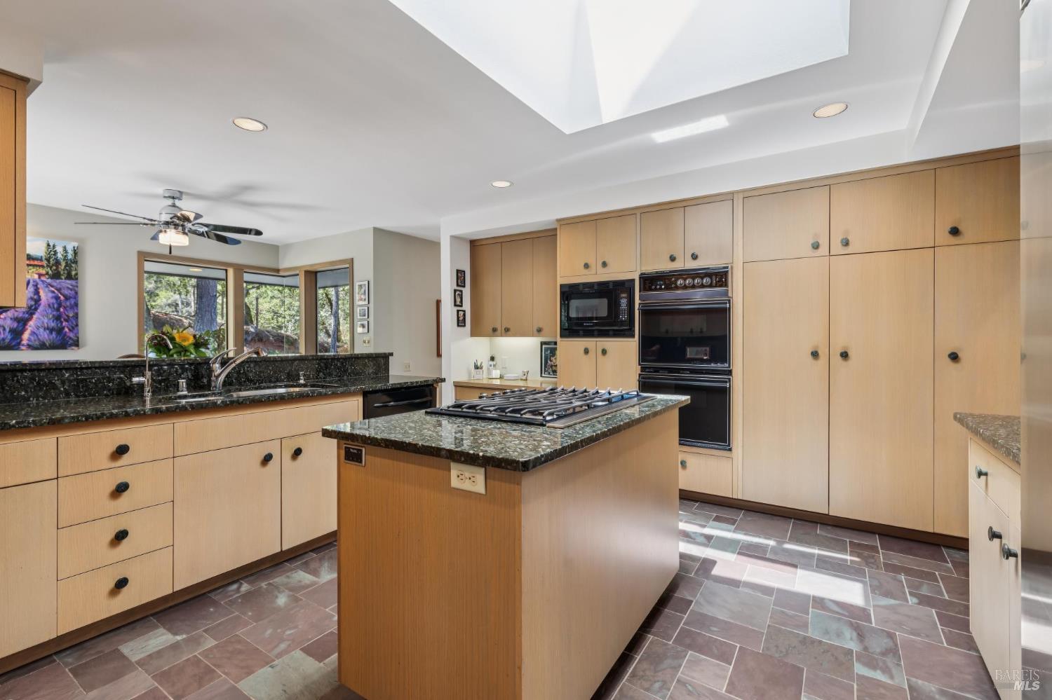 1235 White Oak Drive Santa Rosa CA 95409