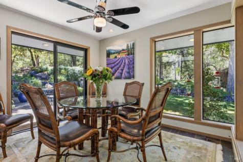 1235 White Oak Drive Santa Rosa CA 95409