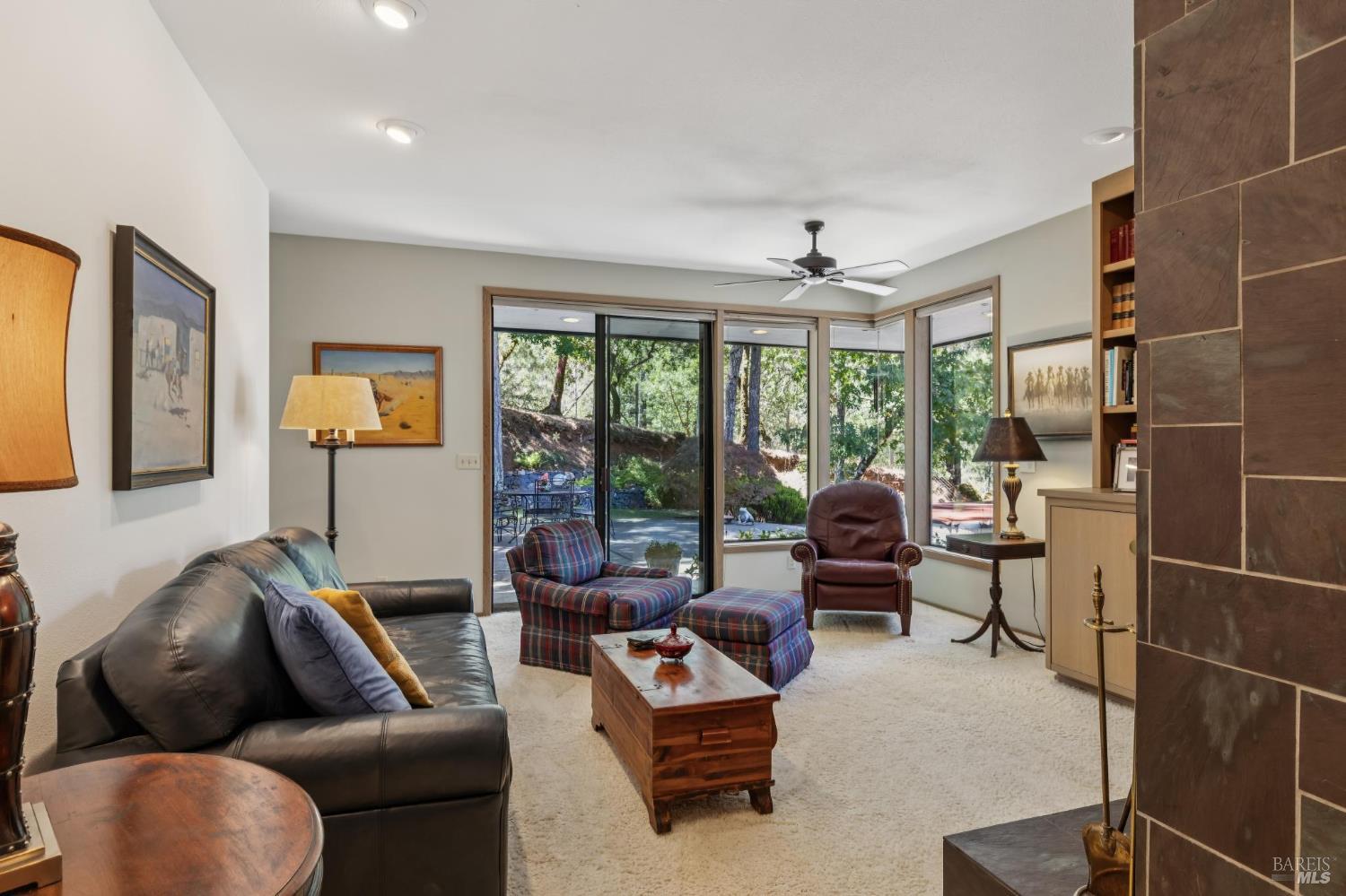 1235 White Oak Drive Santa Rosa CA 95409
