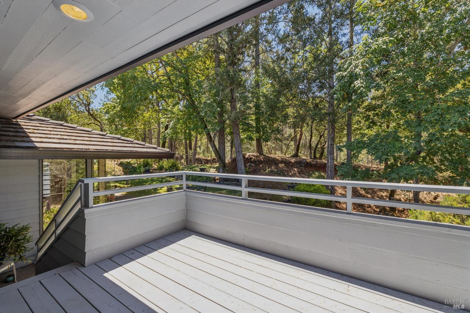 1235 White Oak Drive Santa Rosa CA 95409