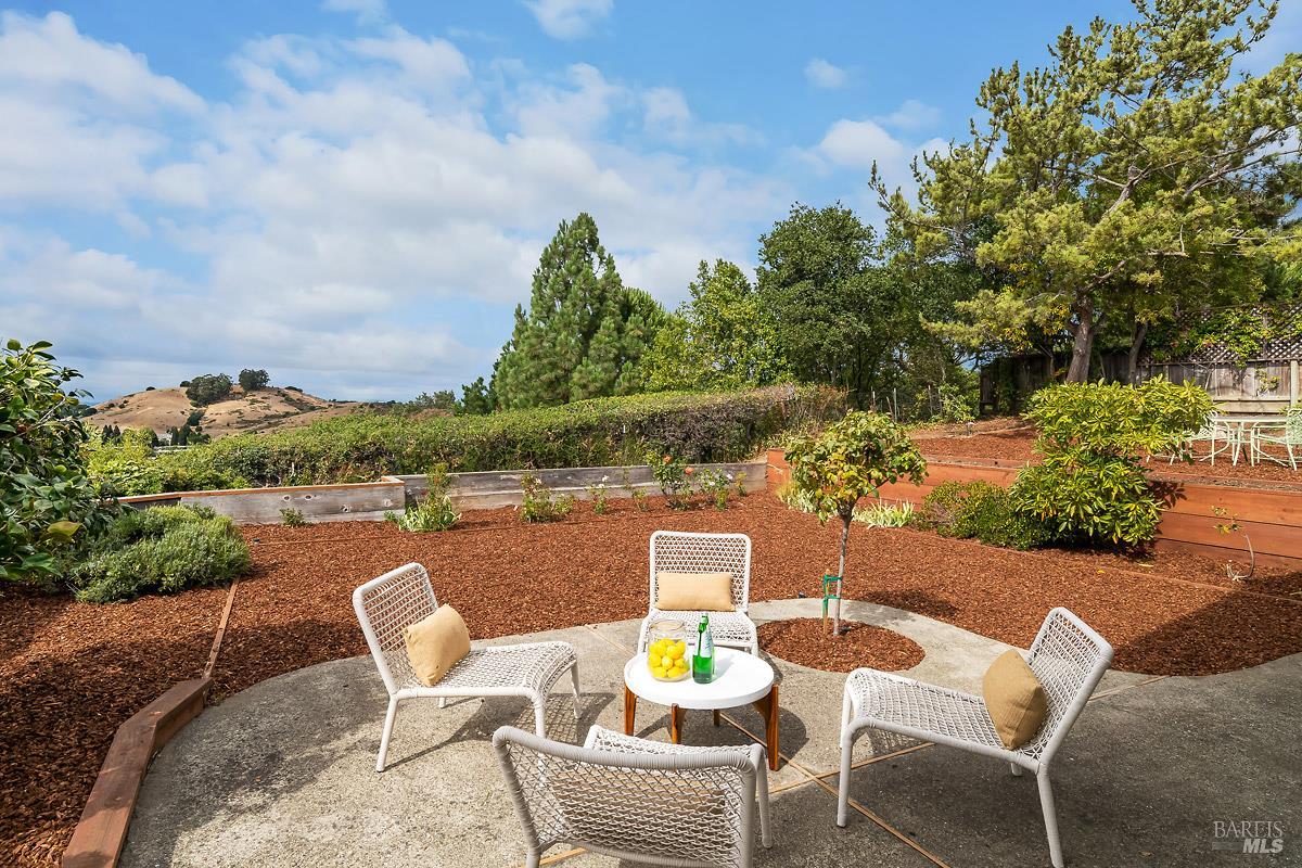 121 San Marino Drive San Rafael CA 94901