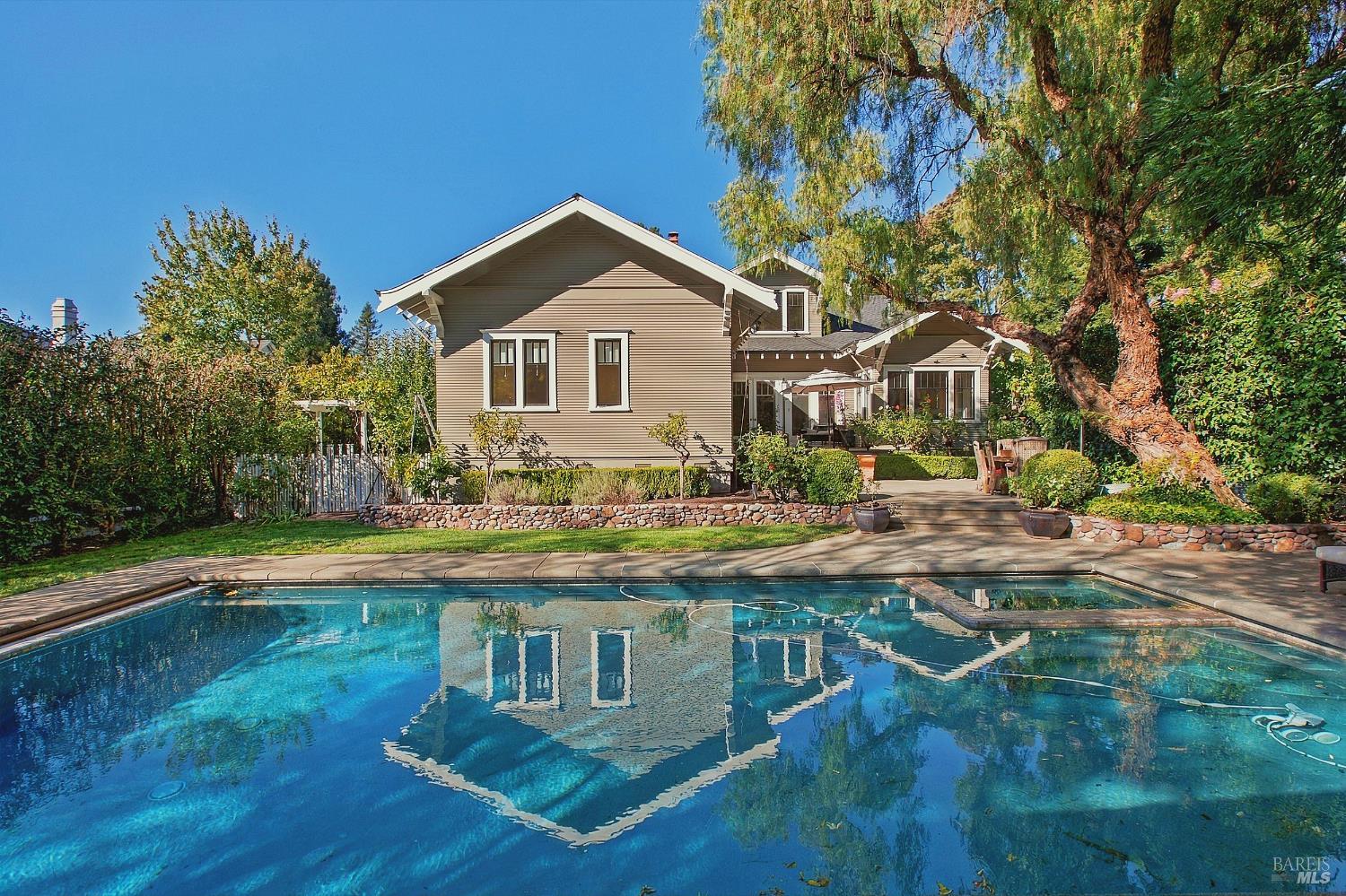 645 William Cunningham Avenue Sonoma CA 95476