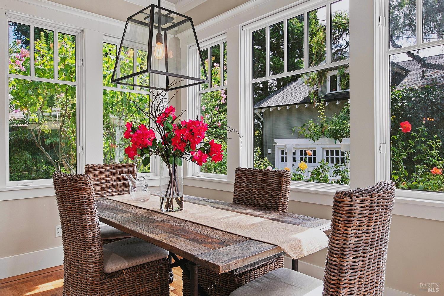 645 William Cunningham Avenue Sonoma CA 95476