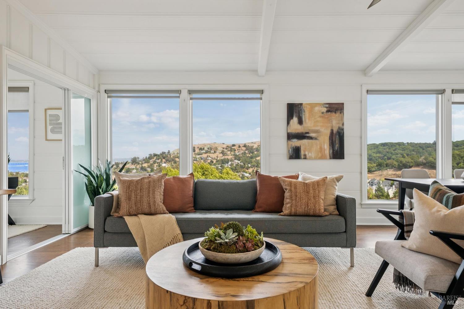 1125 Meadowcrest Drive Corte Madera CA 94925