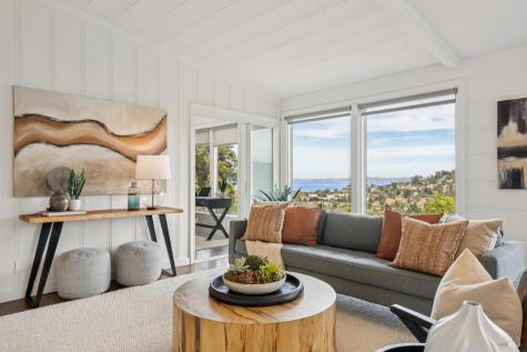 1125 Meadowcrest Drive Corte Madera CA 94925