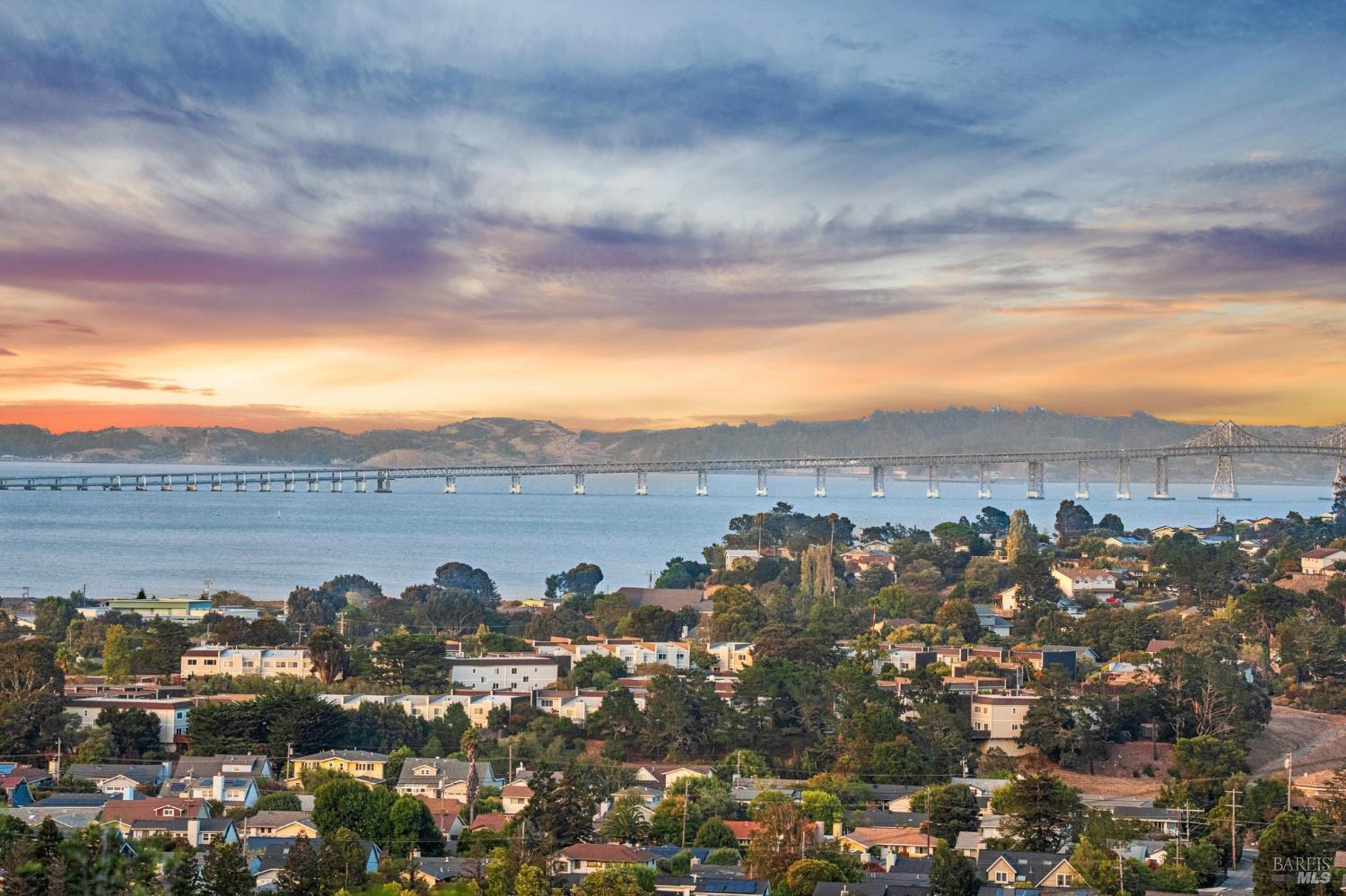 1125 Meadowcrest Drive Corte Madera CA 94925