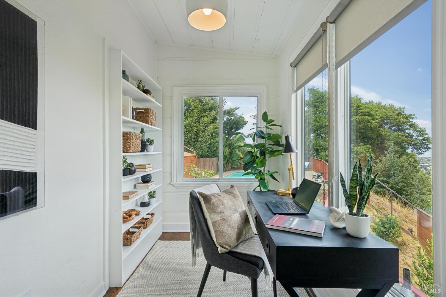 1125 Meadowcrest Drive Corte Madera CA 94925