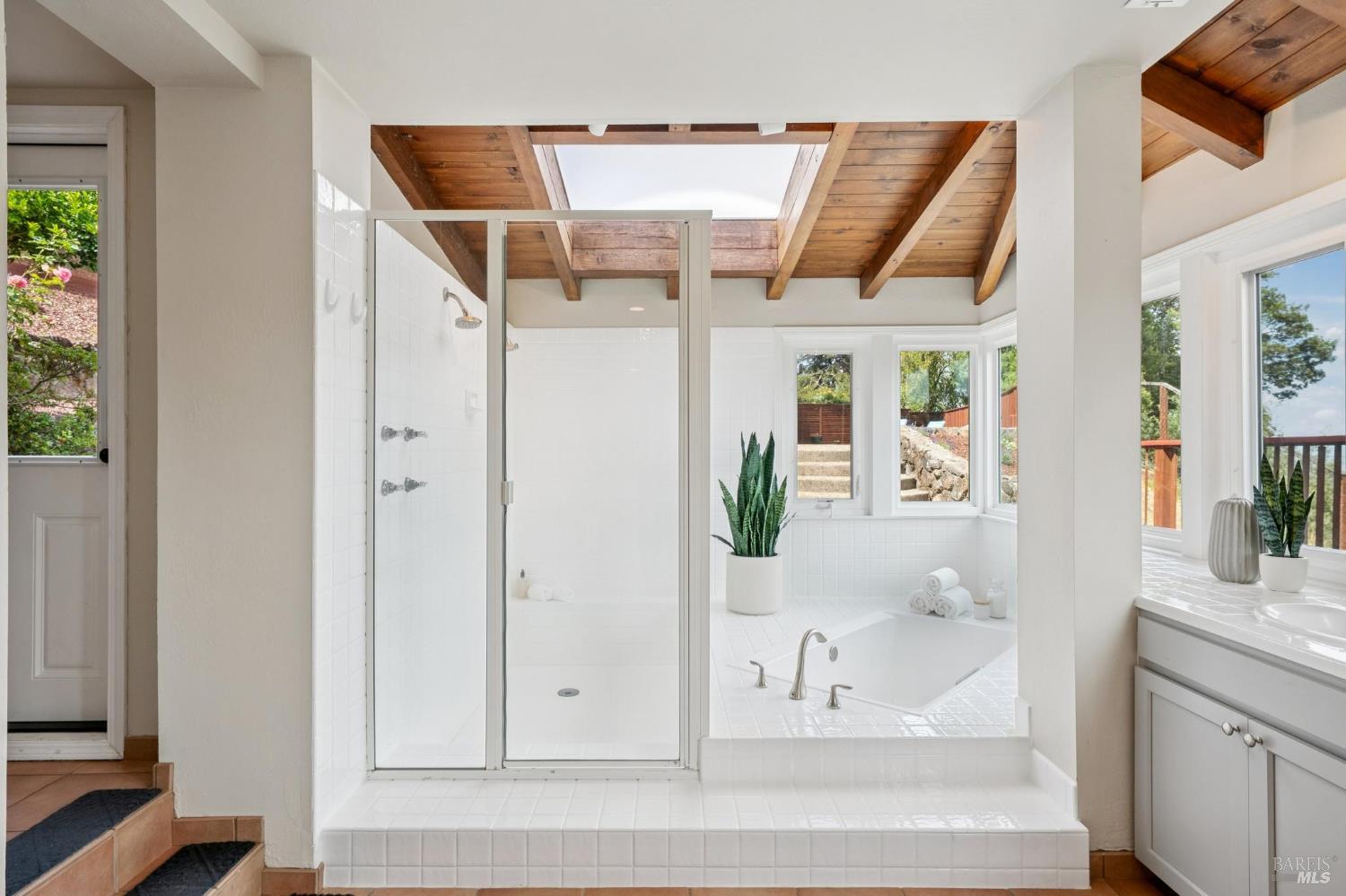 1125 Meadowcrest Drive Corte Madera CA 94925
