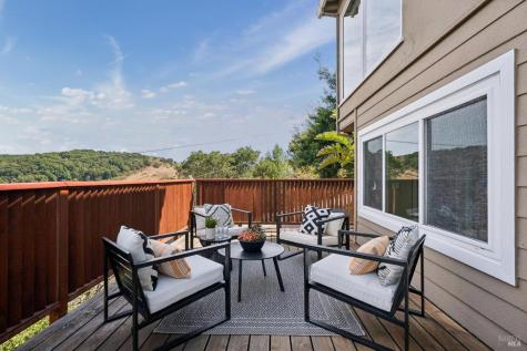 1125 Meadowcrest Drive Corte Madera CA 94925