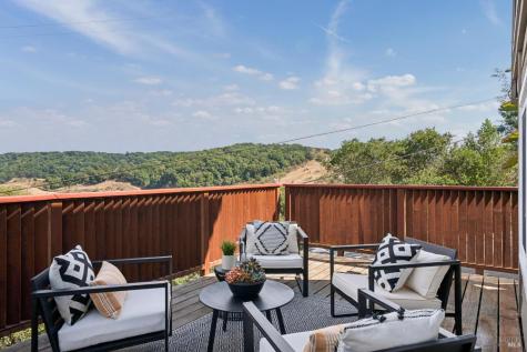 1125 Meadowcrest Drive Corte Madera CA 94925