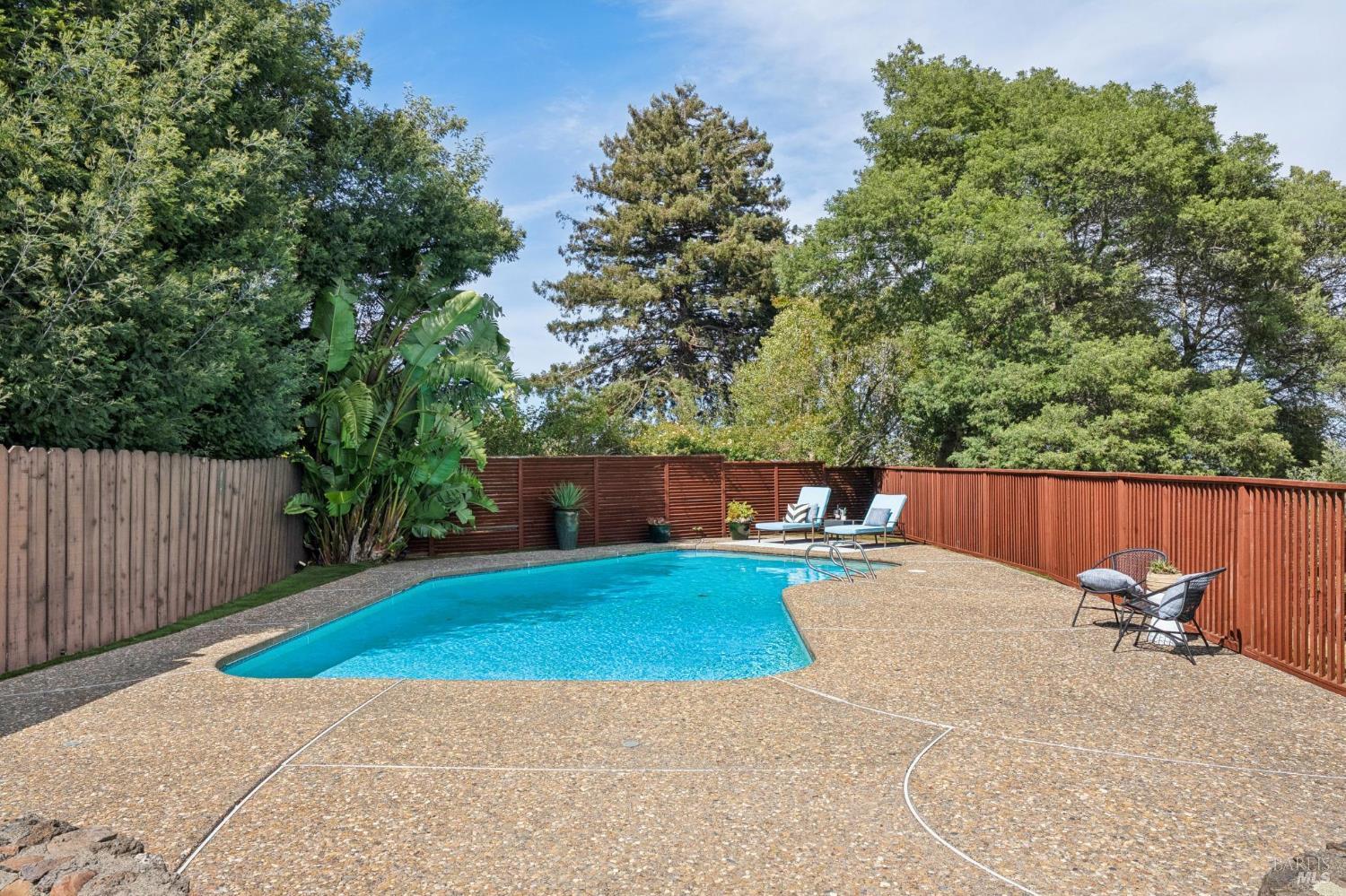 1125 Meadowcrest Drive Corte Madera CA 94925
