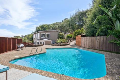 1125 Meadowcrest Drive Corte Madera CA 94925