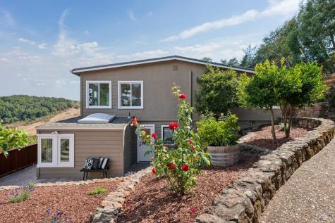 1125 Meadowcrest Drive Corte Madera CA 94925
