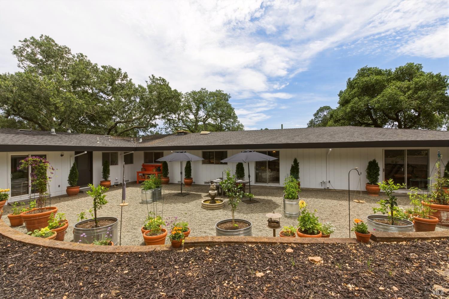 1430 Coombsville Road Napa CA 94558