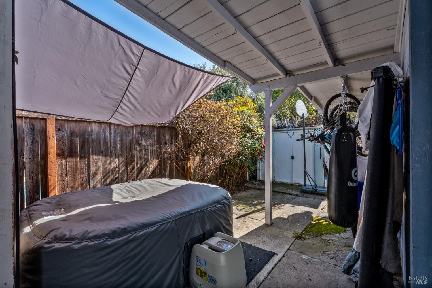 187 Magnolia Street Ukiah CA 95482