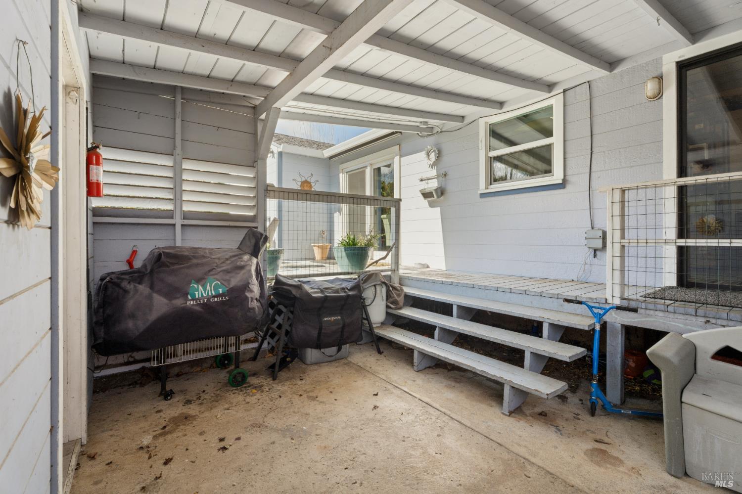 187 Magnolia Street Ukiah CA 95482