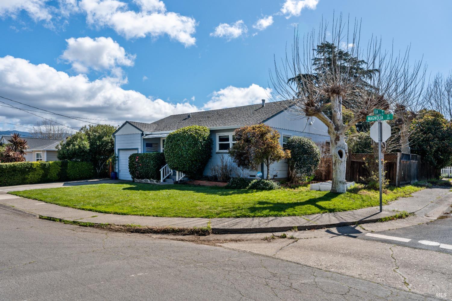 187 Magnolia Street Ukiah CA 95482