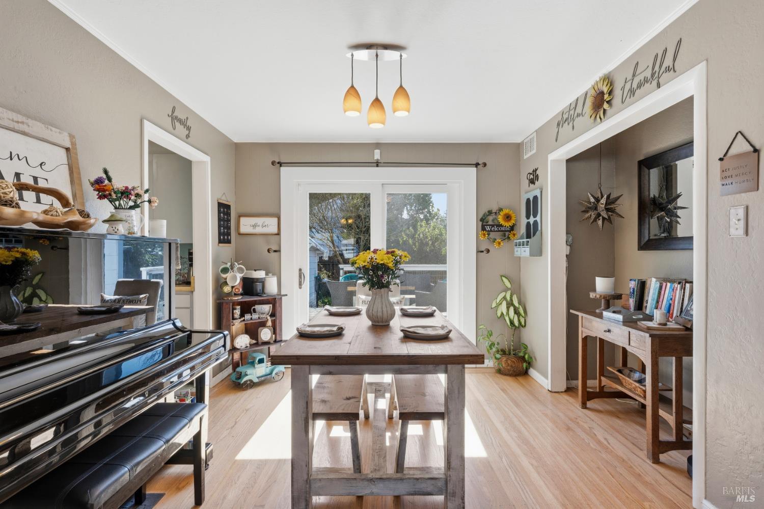187 Magnolia Street Ukiah CA 95482