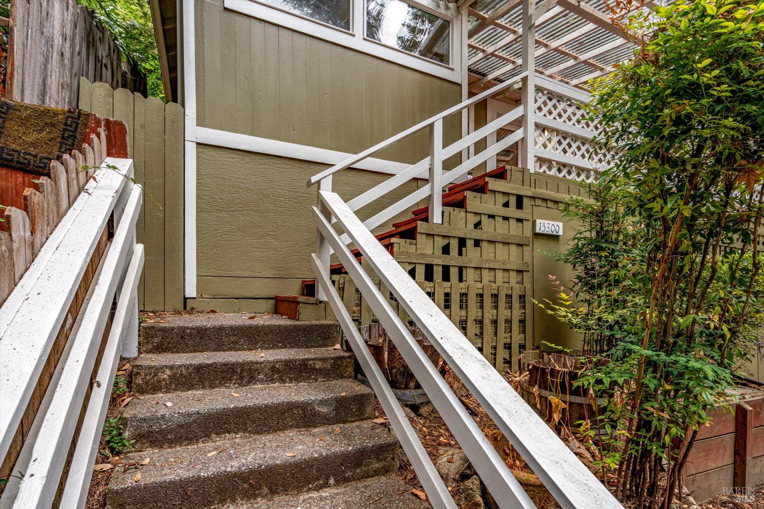 15300 Canyon 3 Road Rio Nido CA 95471